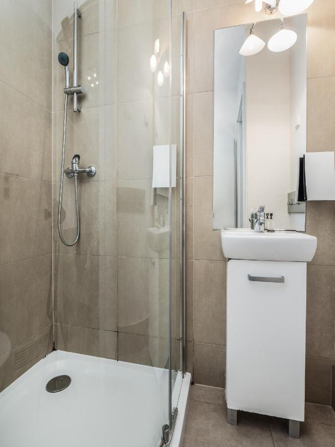 Mediteran Travel Mobile Homes Uvala Slana セルツェ エクステリア 写真